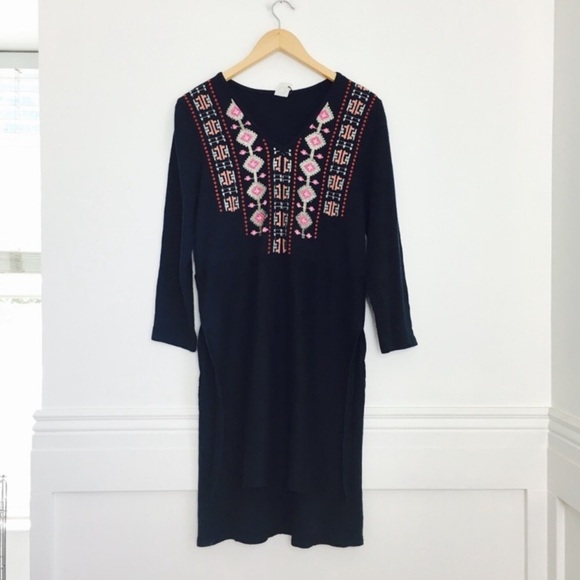 AKEMI + KIN for Anthro “Savin” Split Hem Tunic - Picture 5 of 11